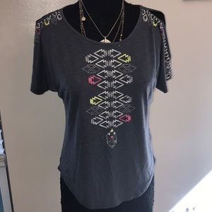 Mudd Top Size Medium